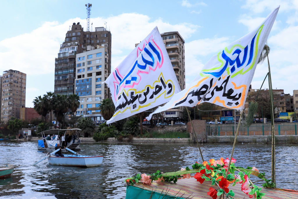 لحظة السد العالي التي أوقفت الفيضانات وقدسية النيل 