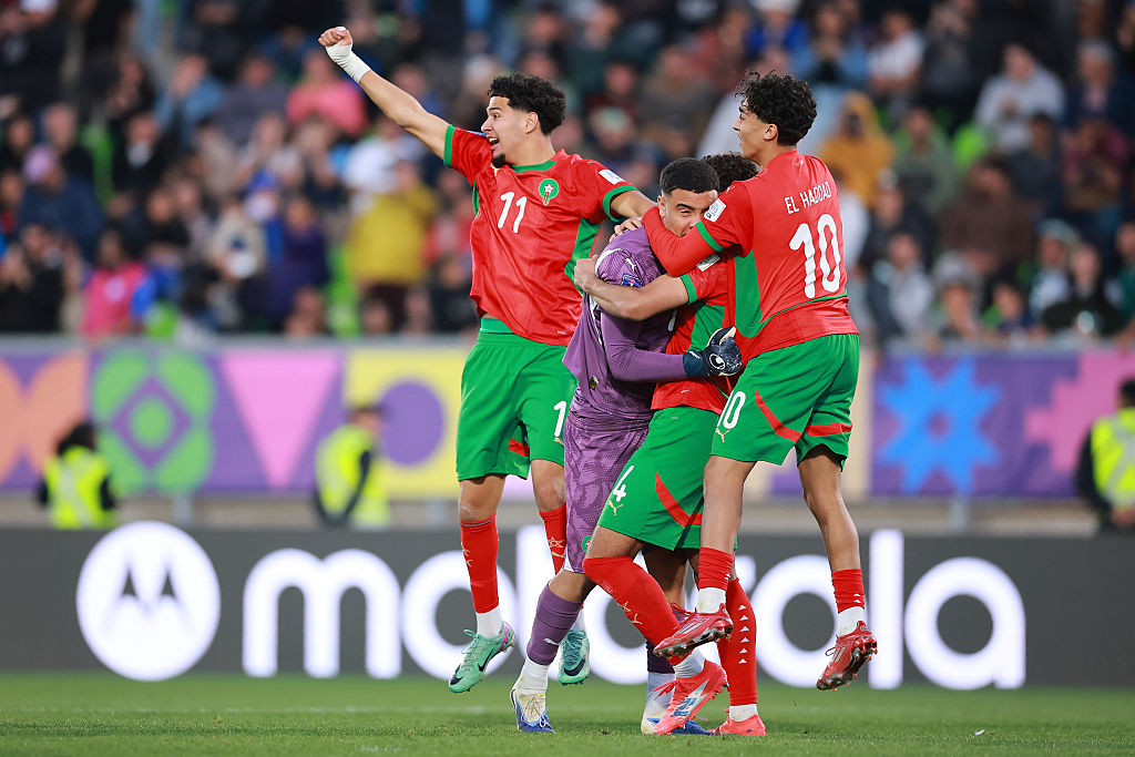 المغرب وكأس العالم 2030.. زينة خارجية تُخفي هشاشة الداخل