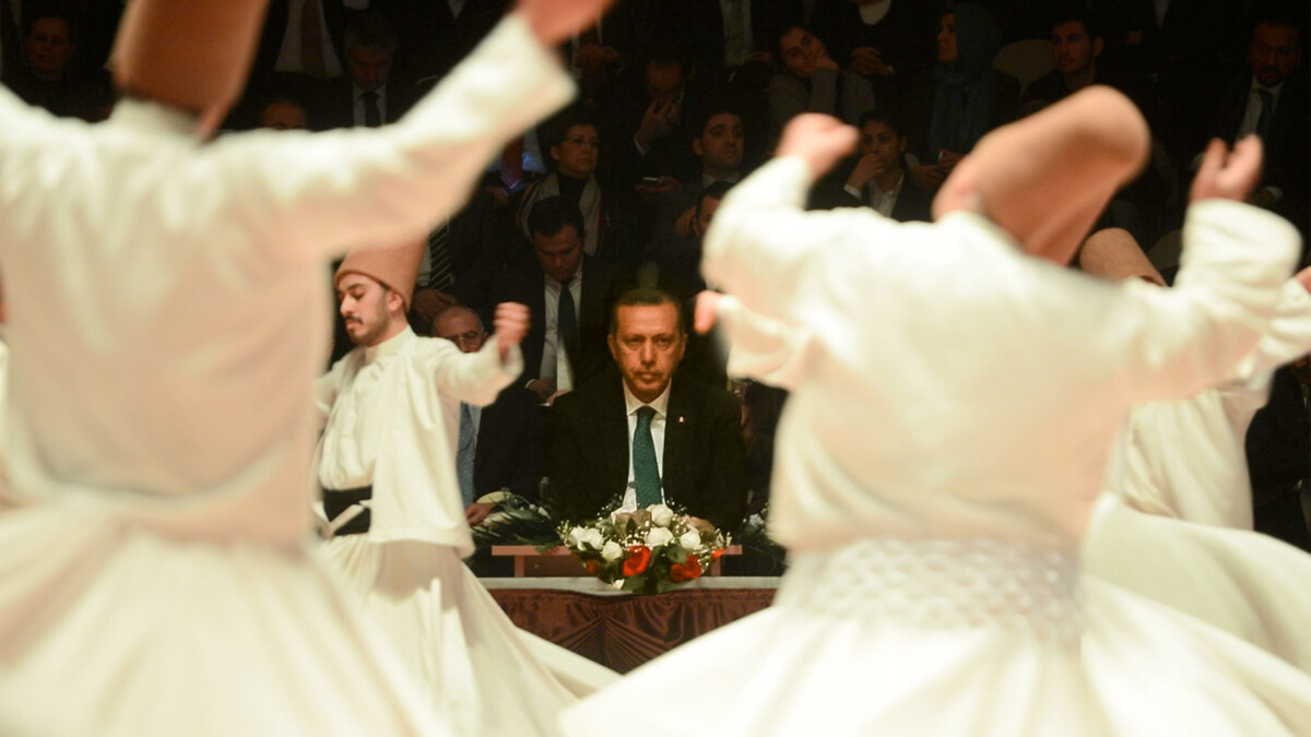 دراويش تركيا.. بين إرث المنع وسياسات الاستثمار الاقتصادي