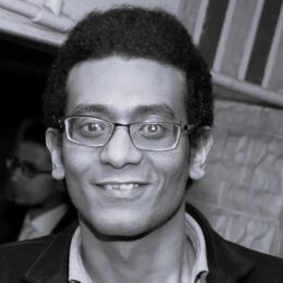 مصطفى شوقي