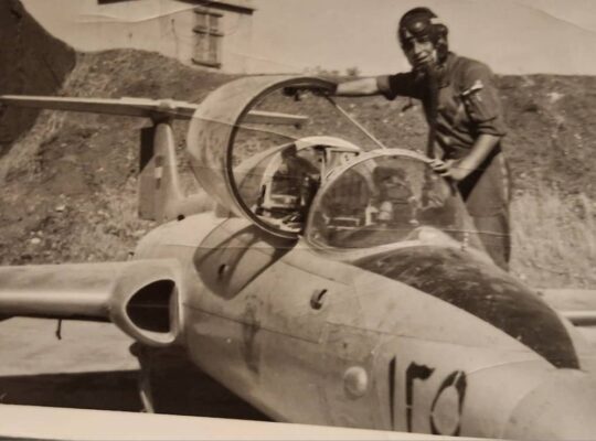 من الحبس الزماني إلى حافة الغد.. أن تكون قريباً لمعتقل في سوريا الأسد